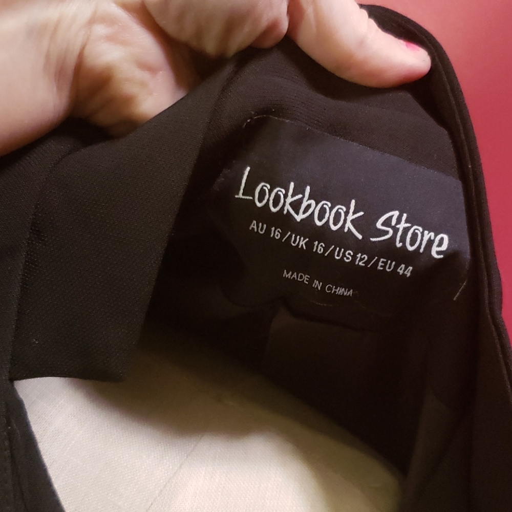 Sharp Shoulder Blazer - image 3